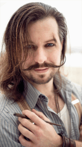 TORD FAHLSTRÖM RAVENHEART FÖRLAG